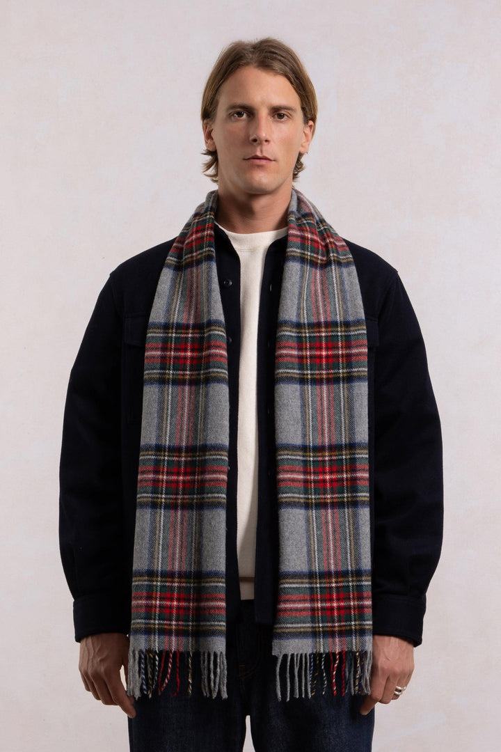 Lamswollen sjaal - New Grey Stewart Check