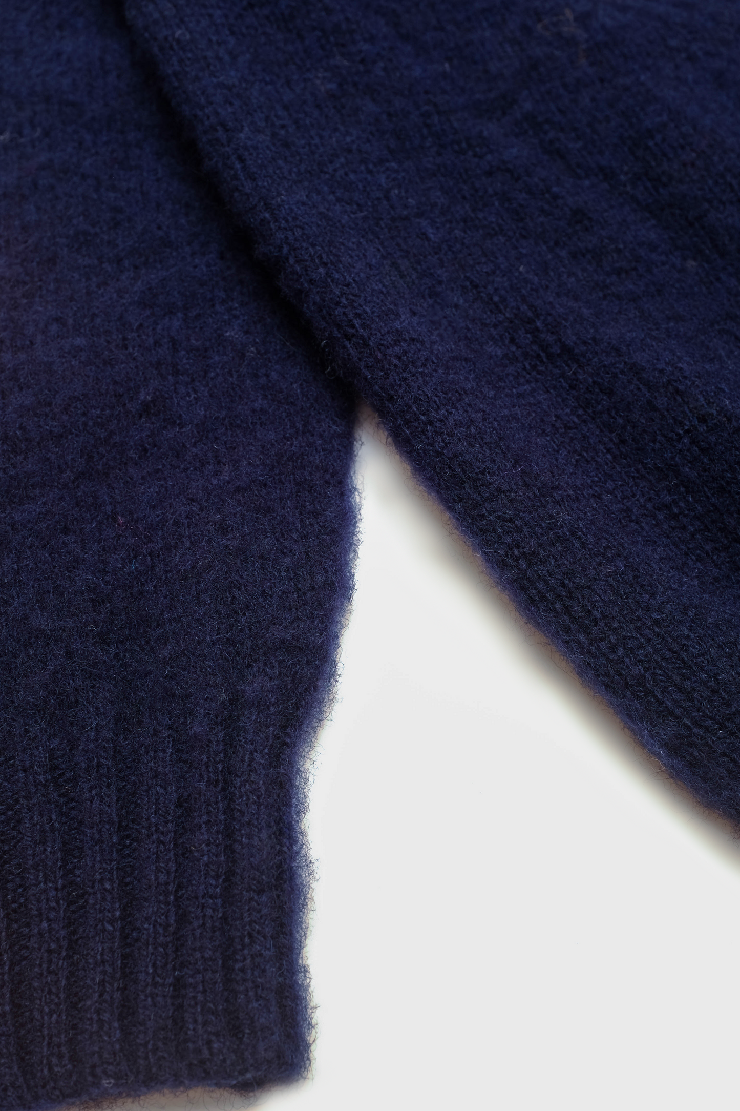 Pull Shaggy Dog en laine bleu marine
