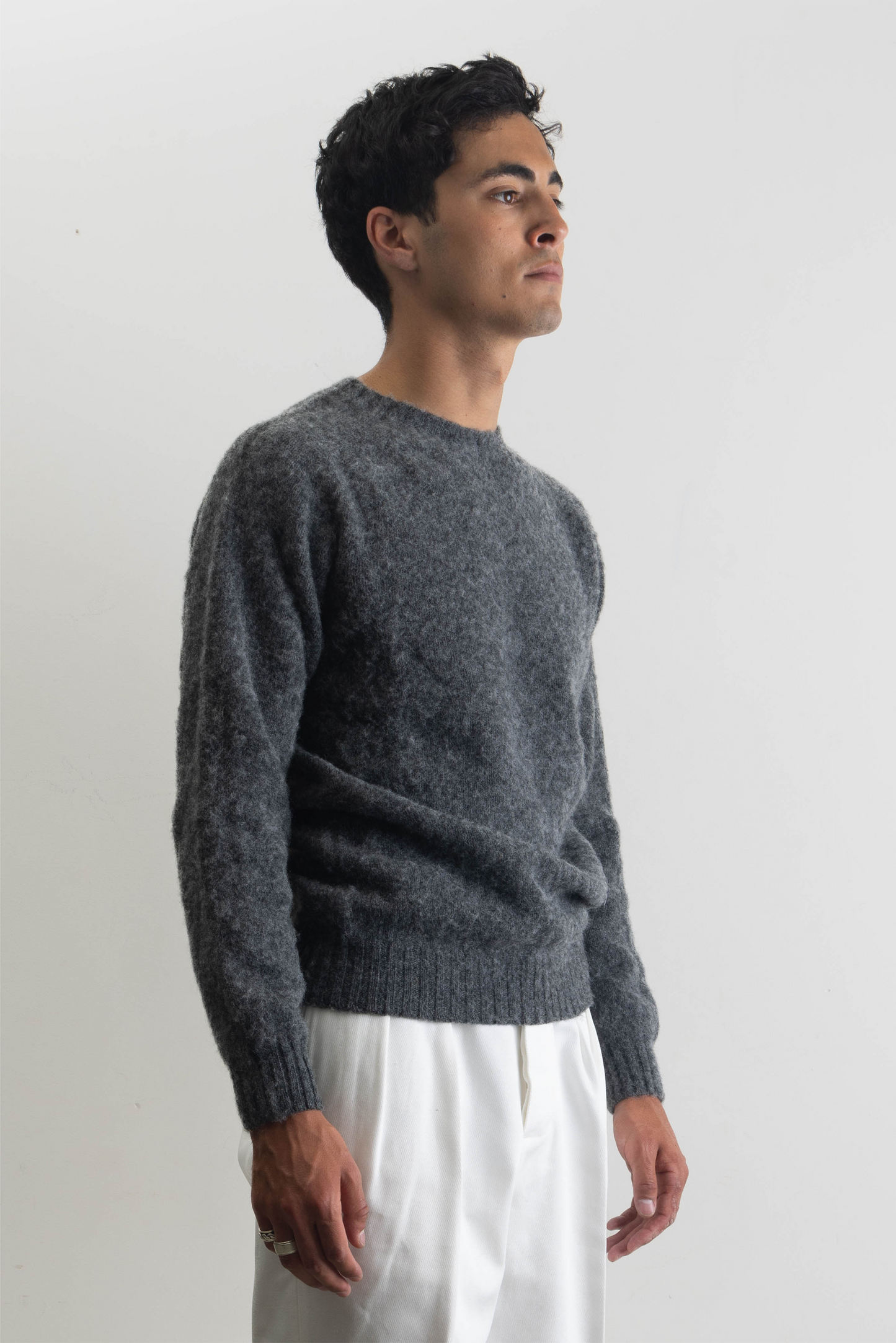 Pull Shaggy Dog en laine gris foncé