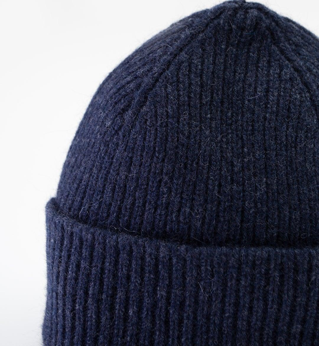 MACKIE Bonnet en laine bleu marine - suuupply