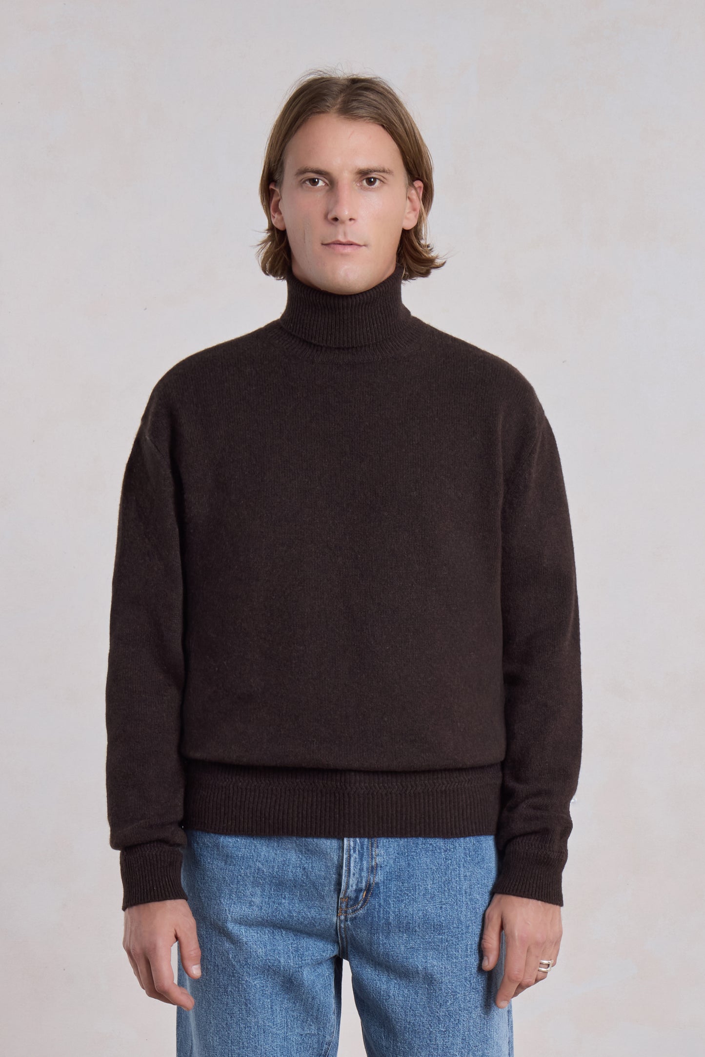 Relaxed Cashmere Turtleneck - Brown