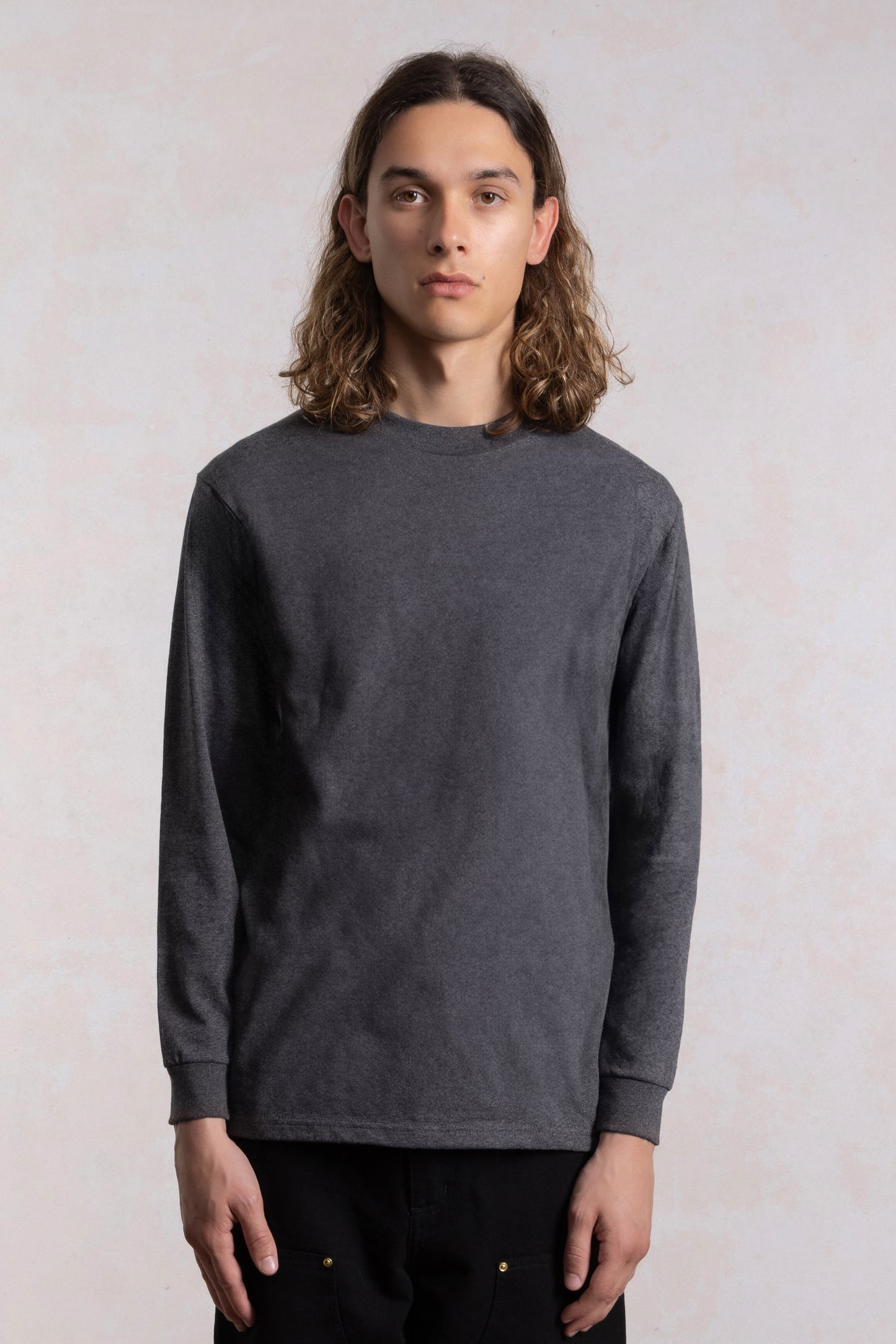 Heavyweight Long Sleeve T-shirt - Charcoal heather gray