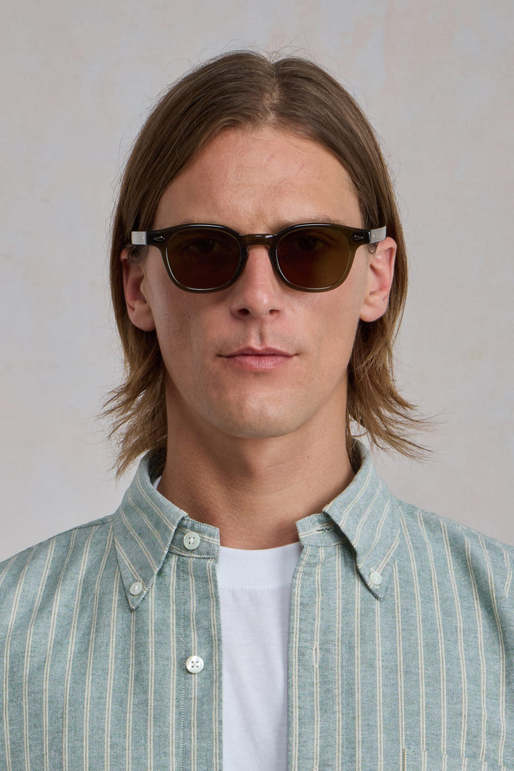 Eaves - Olive/Green