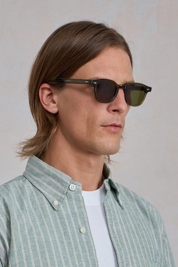 Eaves - Olive/Green