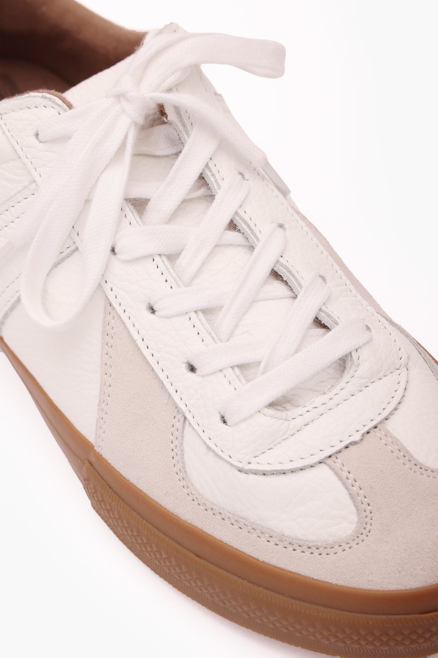 German Army Trainer Skateboarding - White