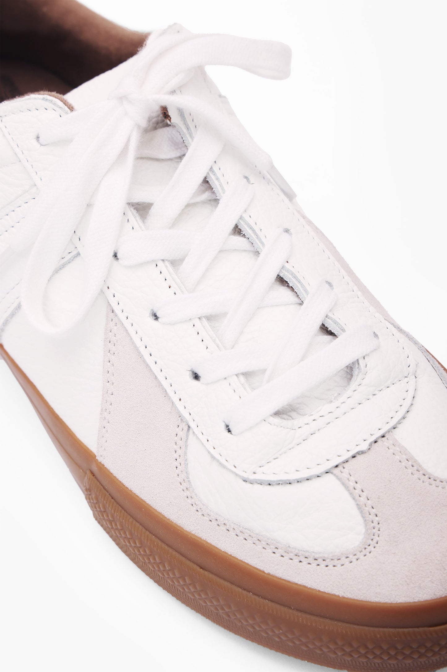 German Army Trainer Skateboarding - White