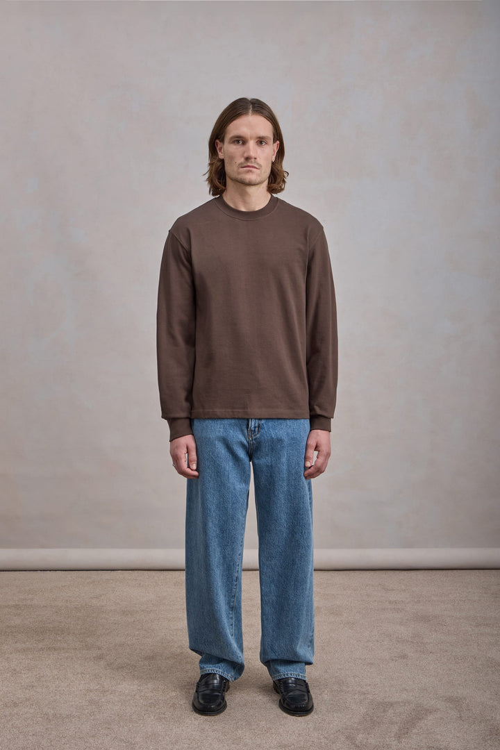 'Chuuunky Tee' Longsleeve T-Shirt - Bruin